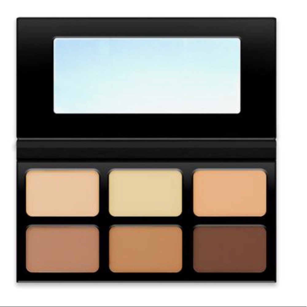 Kokie Powder Contour and Highlight Palette